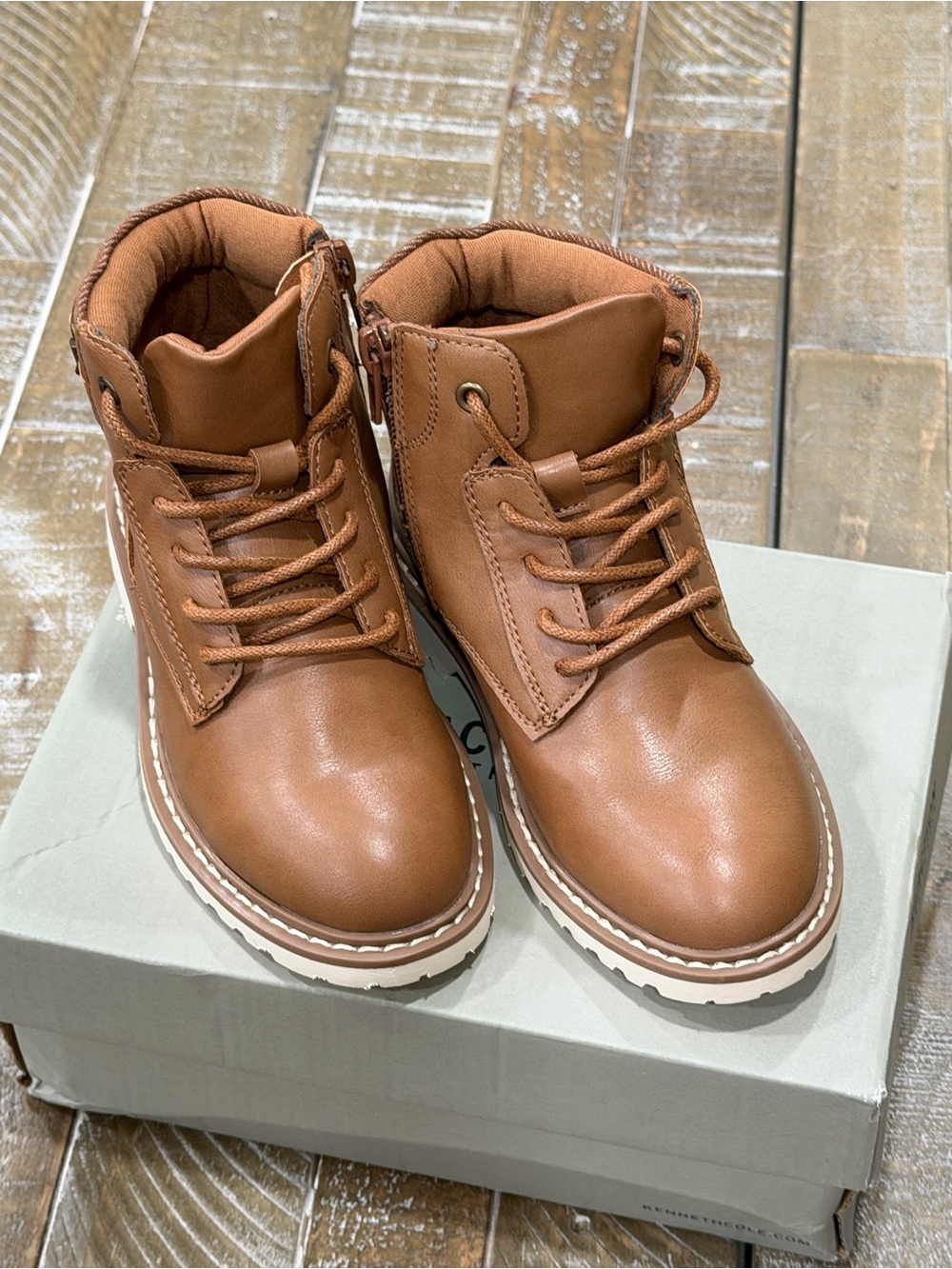Kenneth Cole Reaction Kids Brown Lace-Up Ankle Boots